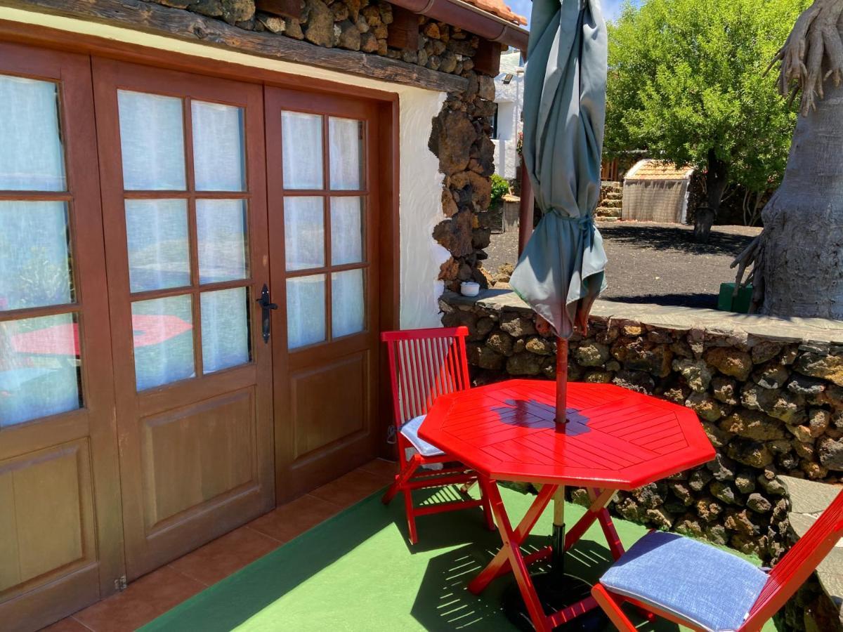 Casas Anton & Maria Guest House El Pinar  Exterior photo