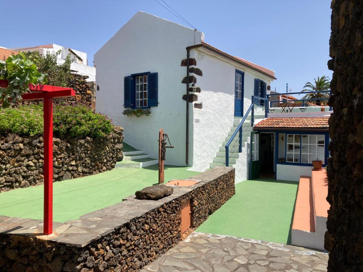 Casas Anton & Maria Guest House El Pinar  Exterior photo